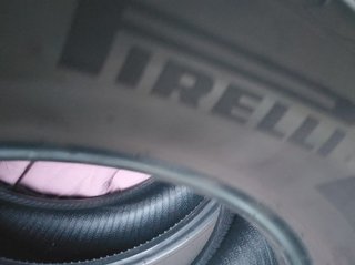 2 Neumáticos Pirelli 215/60 R17 96V
