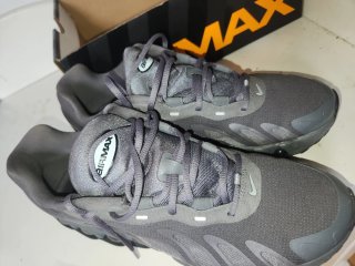 Nike Air Max Dn8 Zapatillas Grises talla 44