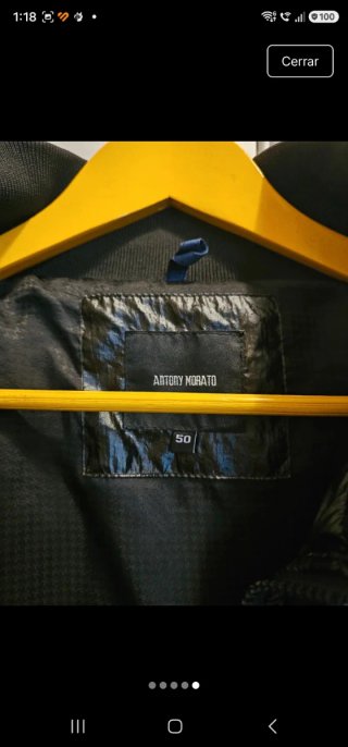 Anorak negro brillante