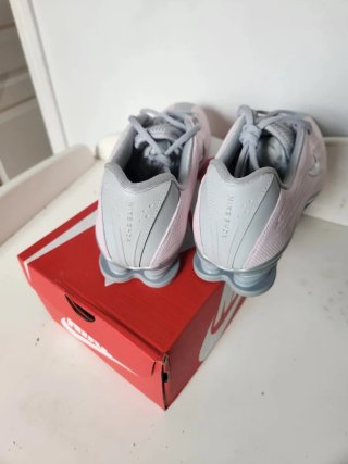 Nike Shox Z Mujer Rosa y Gris