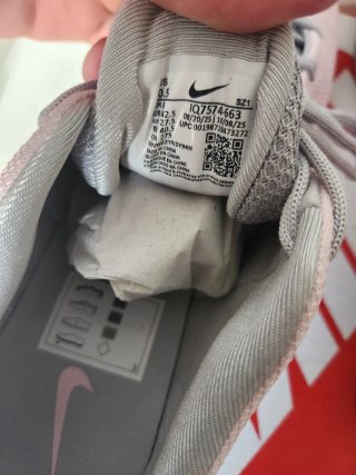 Nike Shox Z Mujer Rosa y Gris