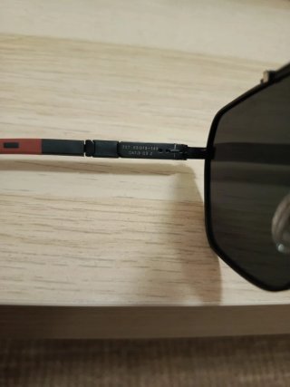Gafas de sol cuadradas negras
