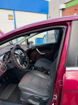 Ford Fiesta año 2010 mk7