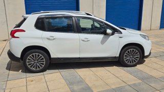 Peugeot 2008 2015