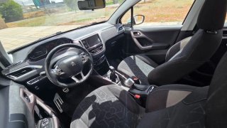 Peugeot 2008 2015