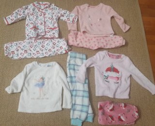 Lote pijamas otoño invierno niña 2-3 años