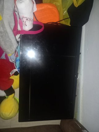 Televisor negro