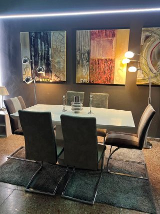 Mesa y 6 Sillas Comedor