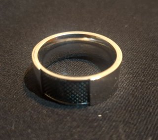 Anillo plateado