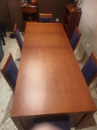 Mesa extensible cristal y 6 sillas