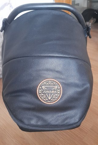 Maxi Cosi Junama Diamond Negro.