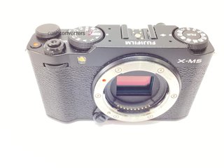 camara digital evil fujifilm x-m5