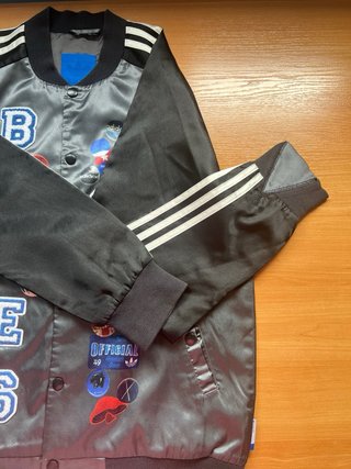 Chaqueta Adidas Originals Blue Collection Satén.