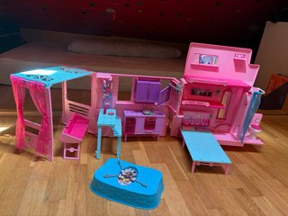Caravana Barbie Rosa