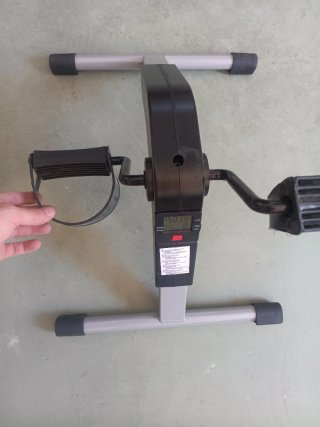 Pedaleador estático plegable