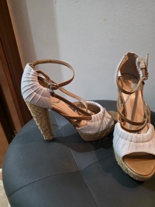 Guess Sandalias Cuña Talla 37