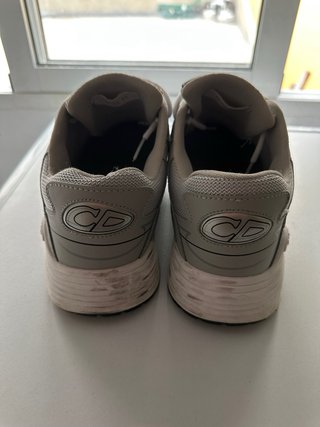 Dior B30 Sneakers Grises y Blancas