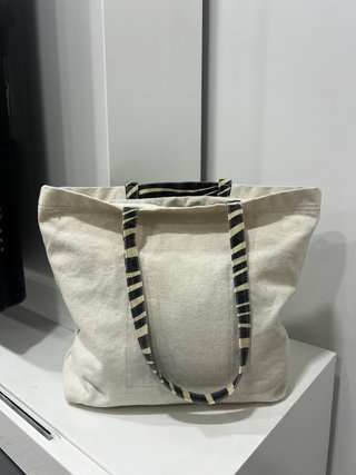 Tote Levi's com estampa zebra