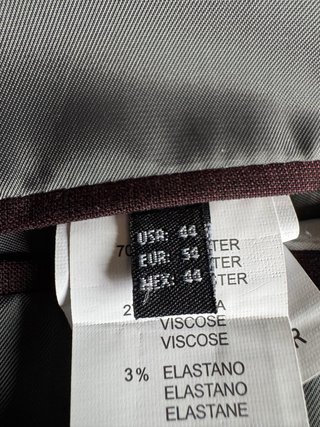 Traje de hombre burdeos