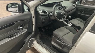 Renault Scenic 2012