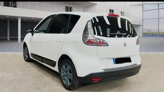 Renault Scenic 2012