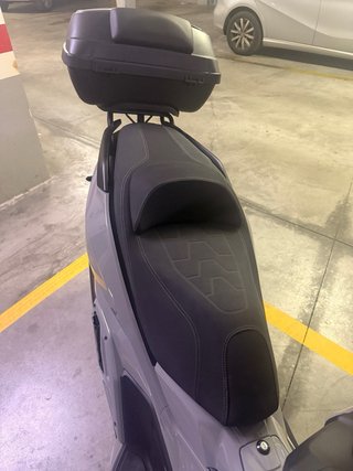 EFUN LION 180 Maxi Scooter ( 5 años de garantía )