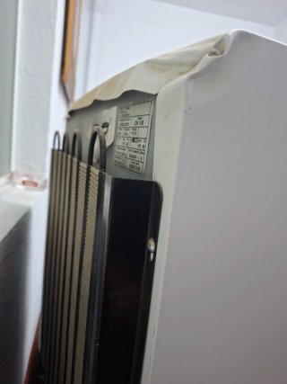 Congelador bajo encimera blanco