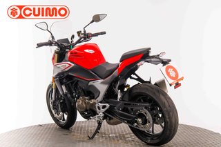 QJ MOTOR SRK 600