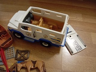 Lote Playmobil: Camión, Barco y Figuras