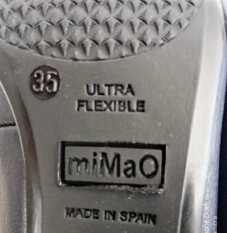 Merceditas azul marino con tira