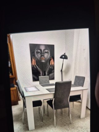 Comedor 4 sillas gris