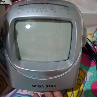 Televisor Portátil Vintage 5.5" Mega Star - NOS