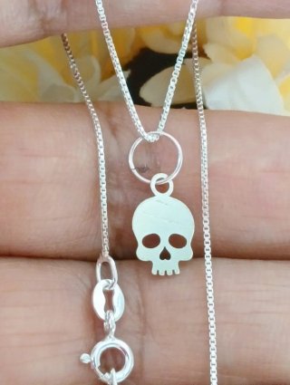 Pequeño colgante calavera plata 925 cadena 40cm