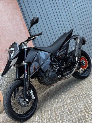 KTM 690 SMC Supermotard