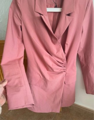 Vestido blazer rosa Zara