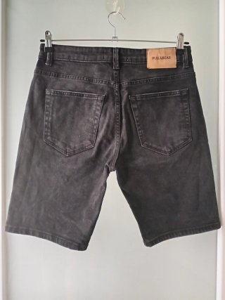 Bermuda Pull&Bear 40