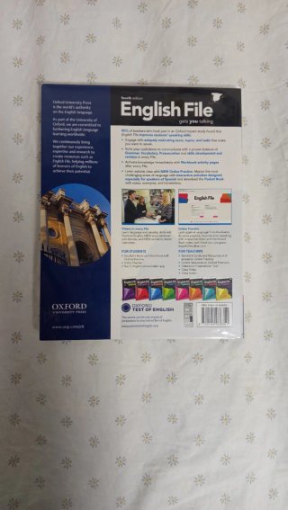 Libro inglés A2/B1 English File