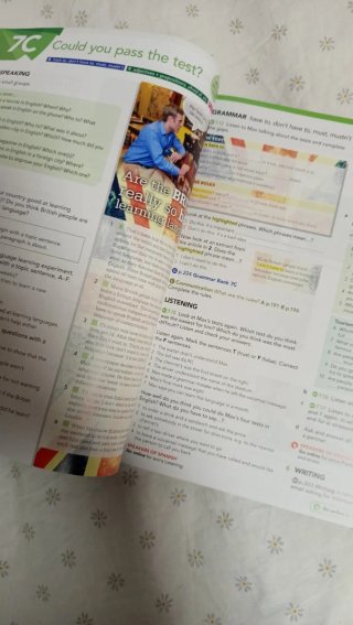 Libro inglés A2/B1 English File