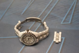 Reloj de pulsera automático estilo Chanel.