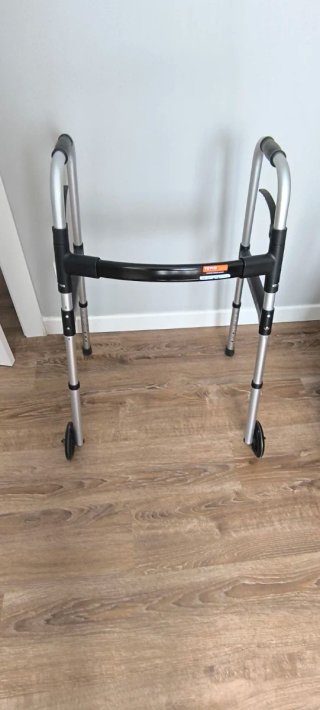 Andador para mayores plegable