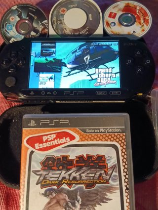 PSP Nera + Tekken Dark Resurrection