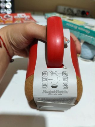 Taza Mug Vessia Roja con Tapa y Base
