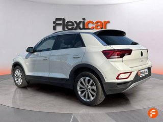 Volkswagen T-Roc "Más" 1.5 TSI 110kW (150CV)