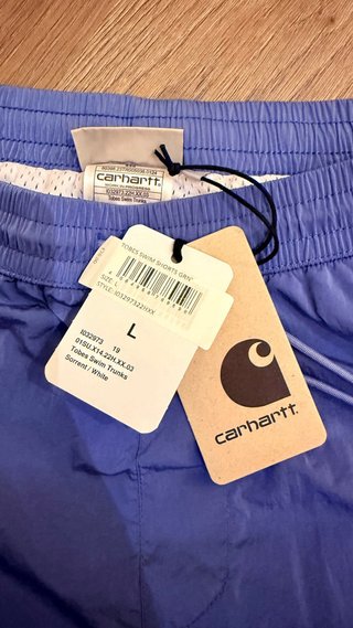 Pantalón corto Carhartt morado