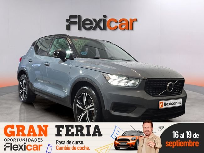 Volvo XC40 2.0 D3 R-Design - foto 1