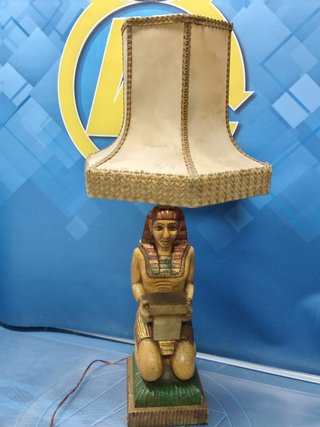 Lámpara figura egipcia , Hollywood, años 70, 80 cm.