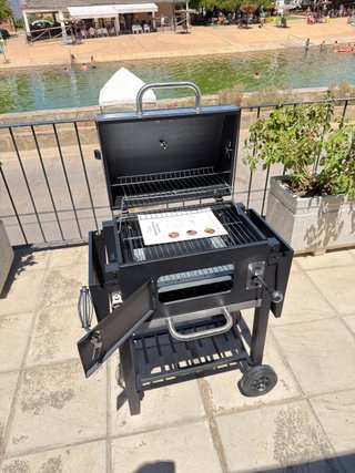 Barbacoa carbón grande con tapa y termómetro NUEVA