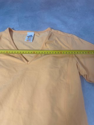 Camiseta Adidas Naranja V-Neck vintage