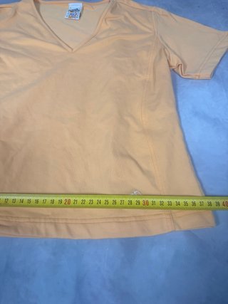 Camiseta Adidas Naranja V-Neck vintage