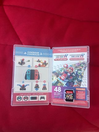 Volante, pedales y Mario Kart 8 Deluxe